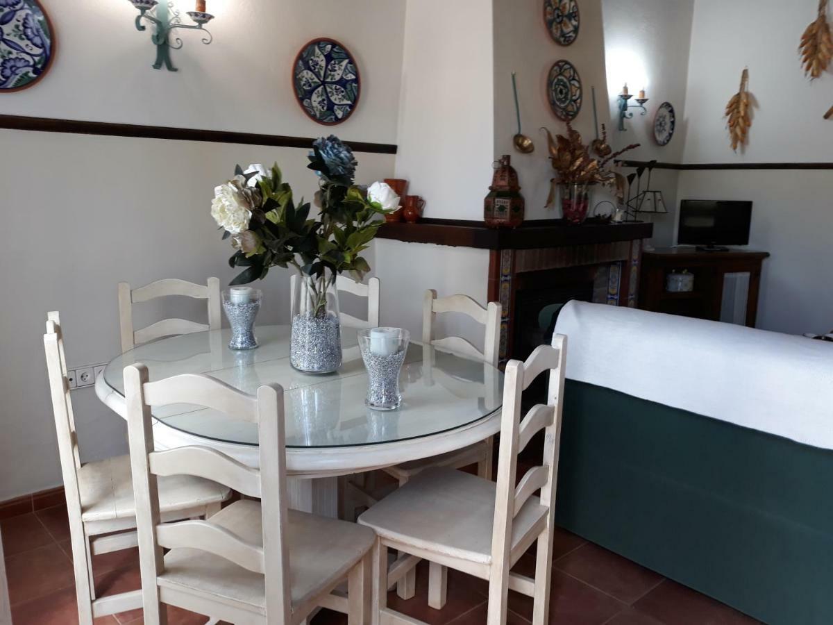 Chalet La Huerta 2 Amplios Jardines Barbacoa Y Wifi Conil De La Frontera Exteriör bild